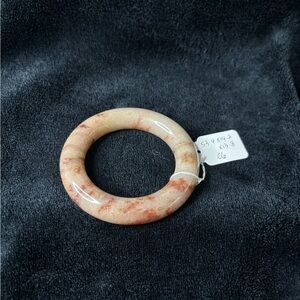 Shetai Jade Bangle